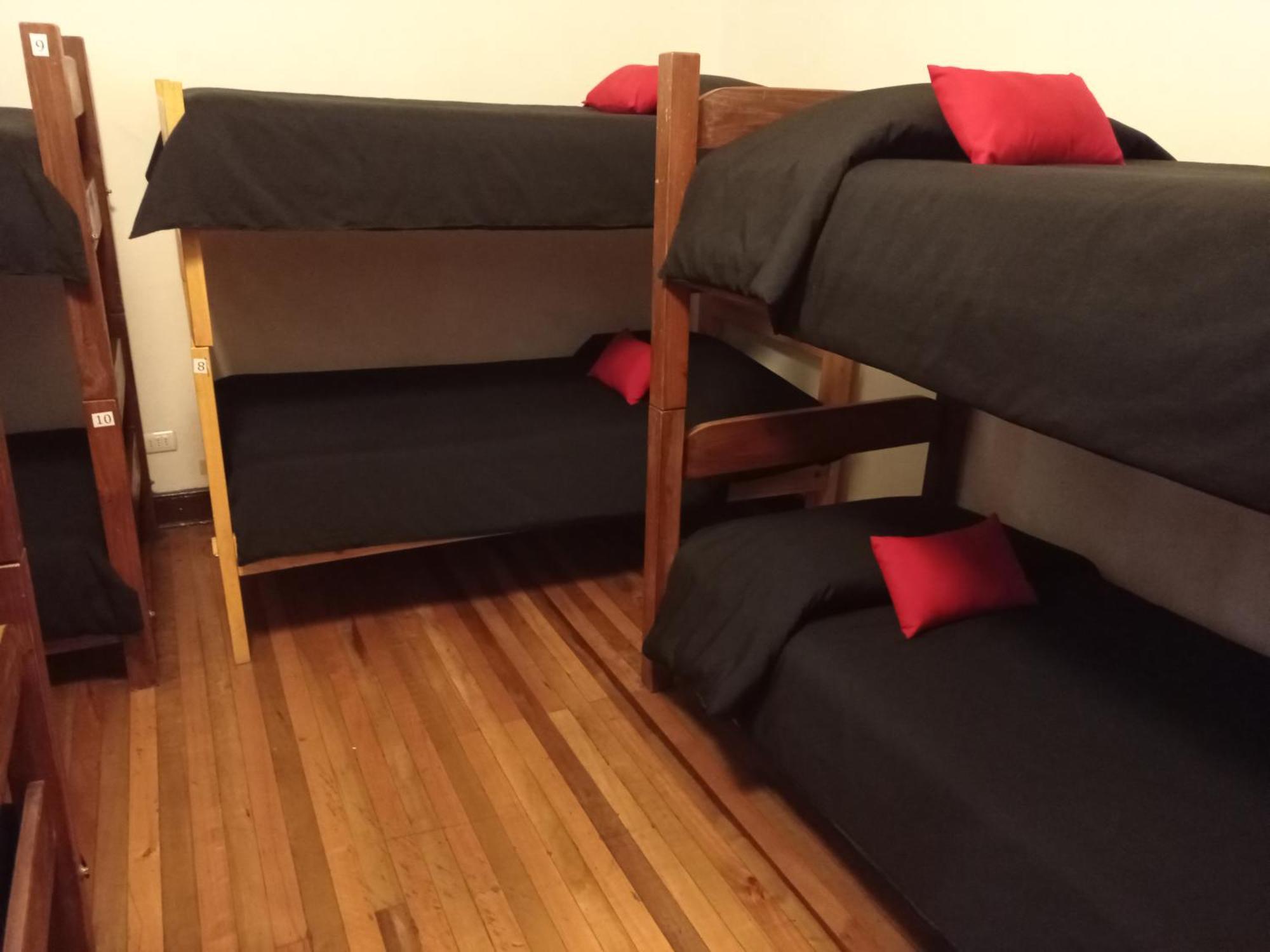 Hostal Irreal Сантьяго Екстер'єр фото