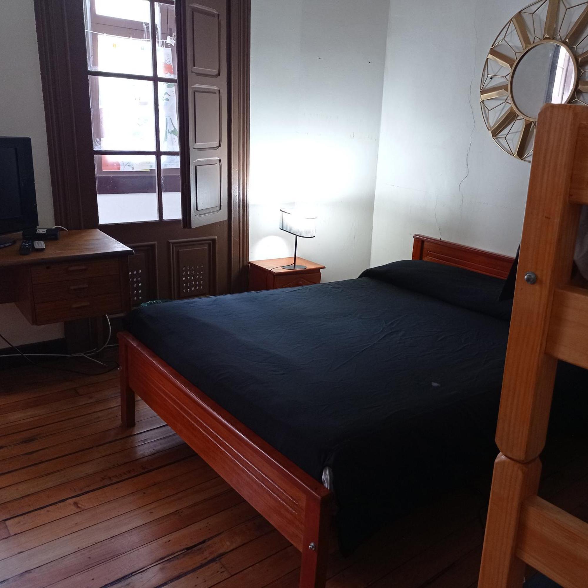 Hostal Irreal Сантьяго Екстер'єр фото