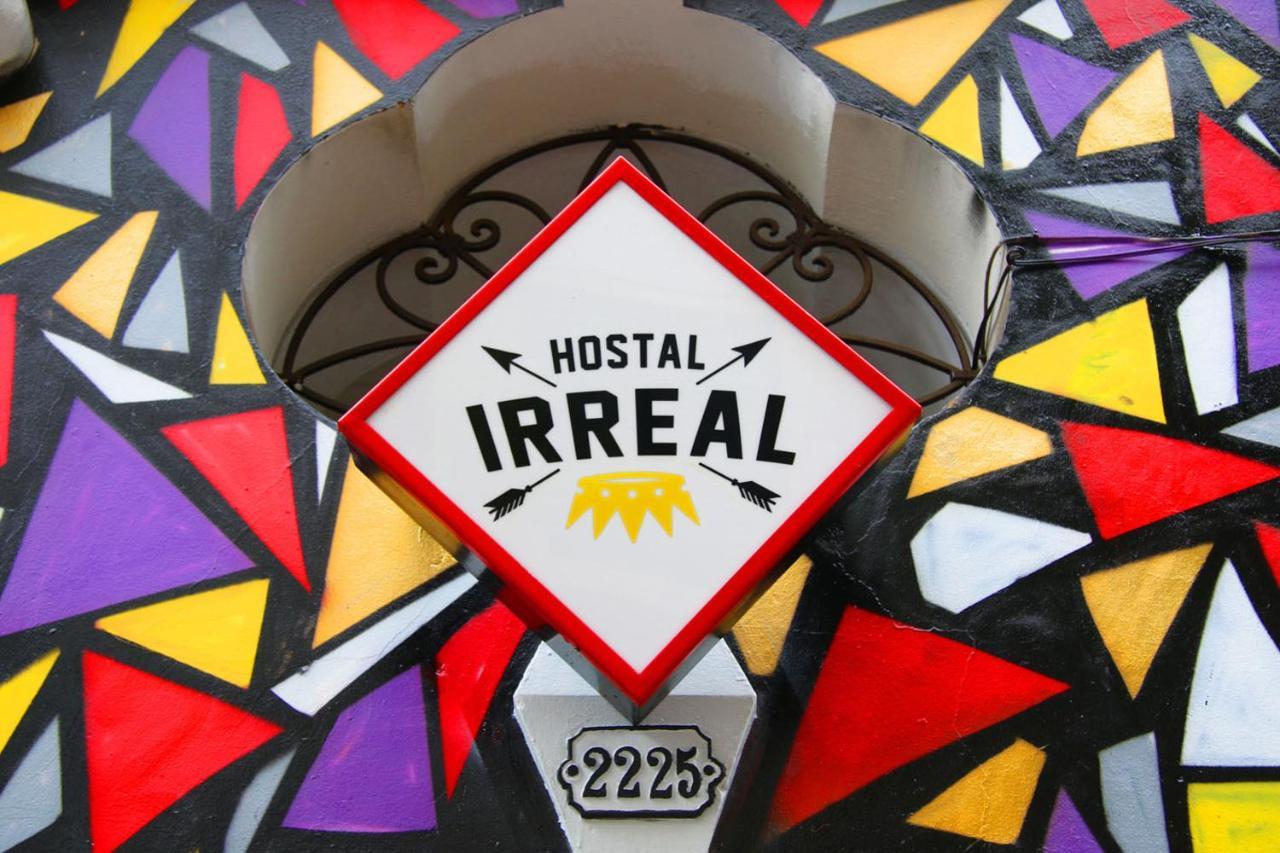 Hostal Irreal Сантьяго Екстер'єр фото